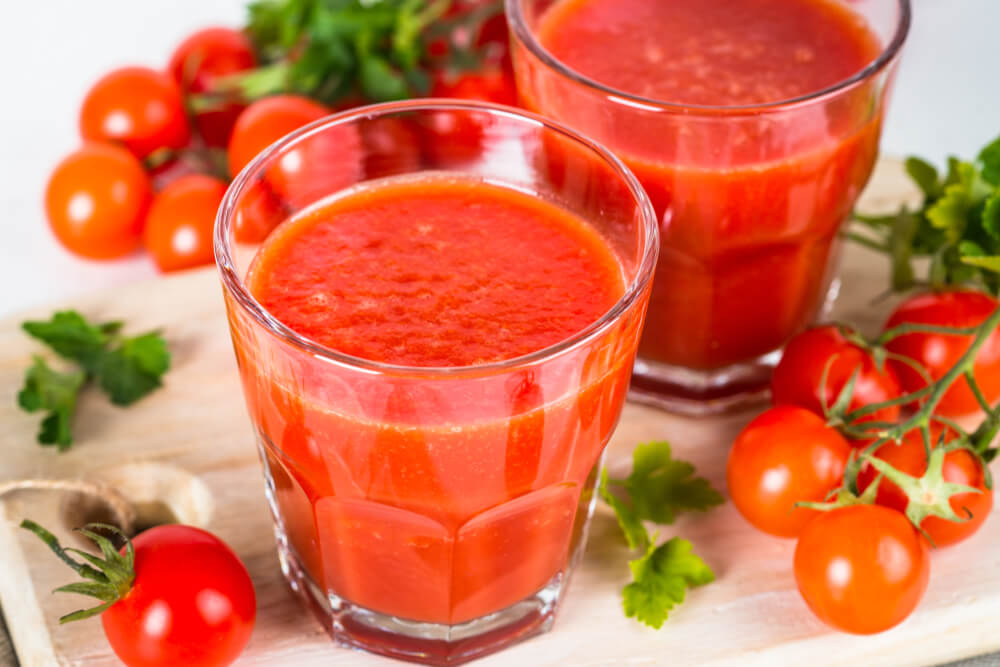トマトジュースはダイエット効果あり！正しいやり方で無理なく続けよう