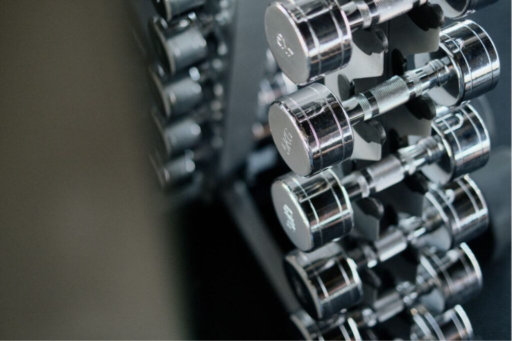 ダンベルベンチプレスとベンチプレスの重量換算方法