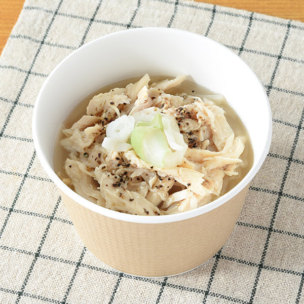 【ファミリーマート】鶏の旨み広がる参鶏湯風スープ